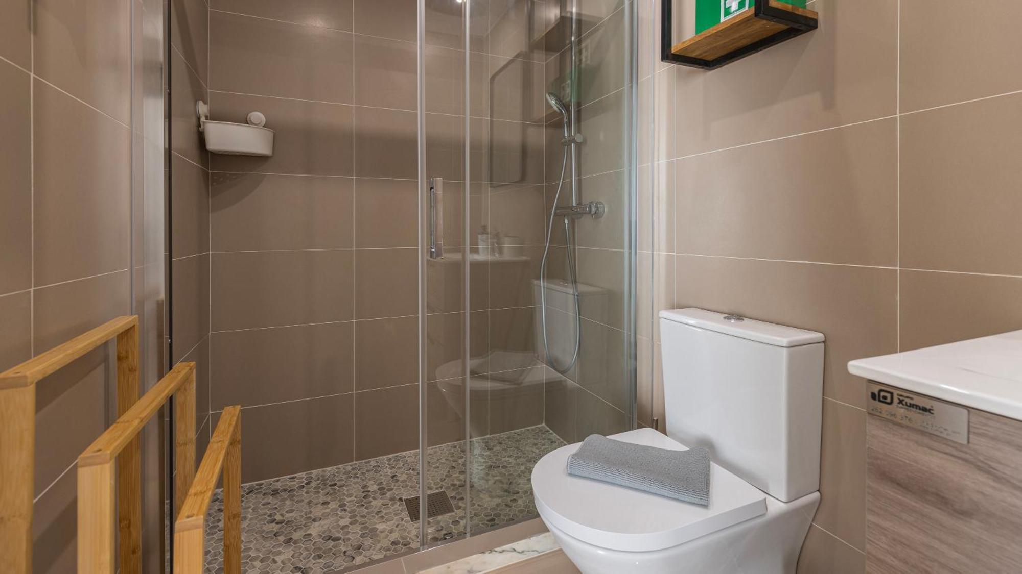 Apartment Amazing 3bdr Duplex In By Lovelystay