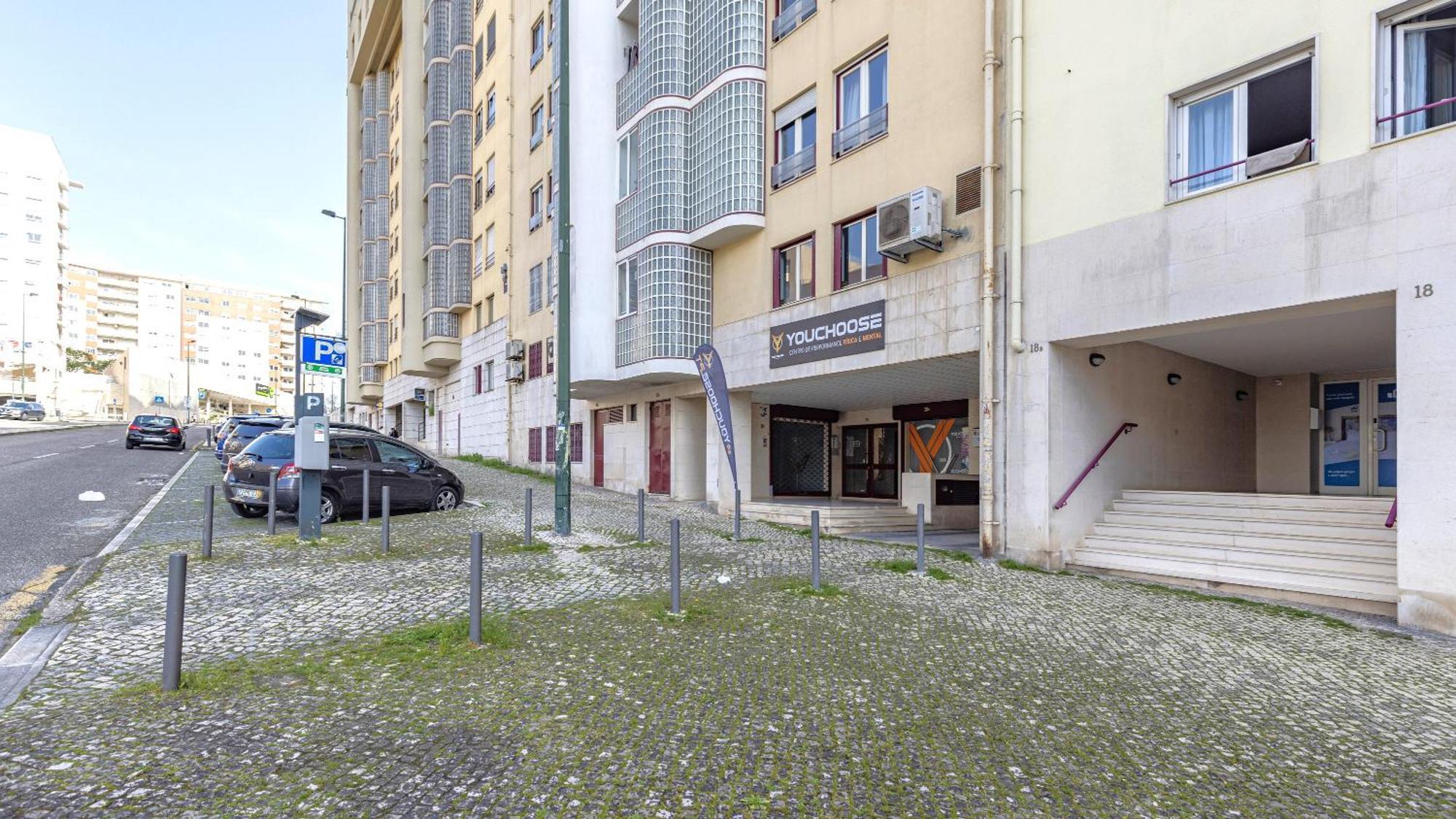Amazing 3bdr Duplex In By Lovelystay * Lisbon