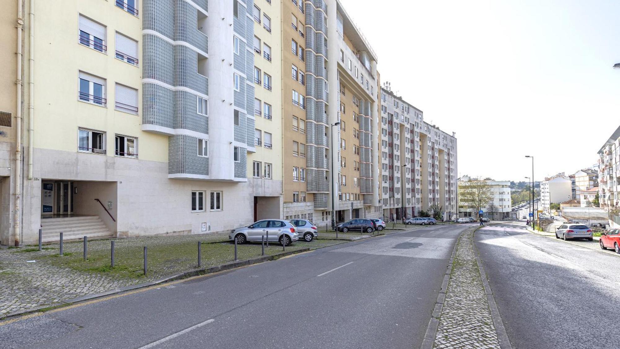 Amazing 3bdr Duplex In By Lovelystay Apartment
